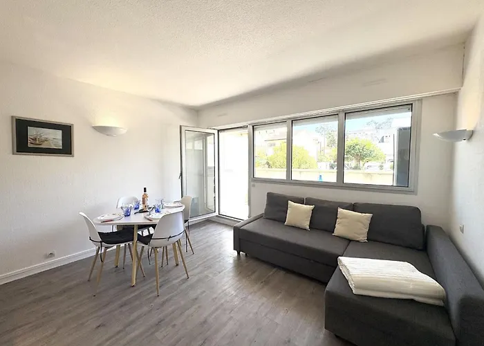 Jetee Des Marins-8 By Interhome Daire *