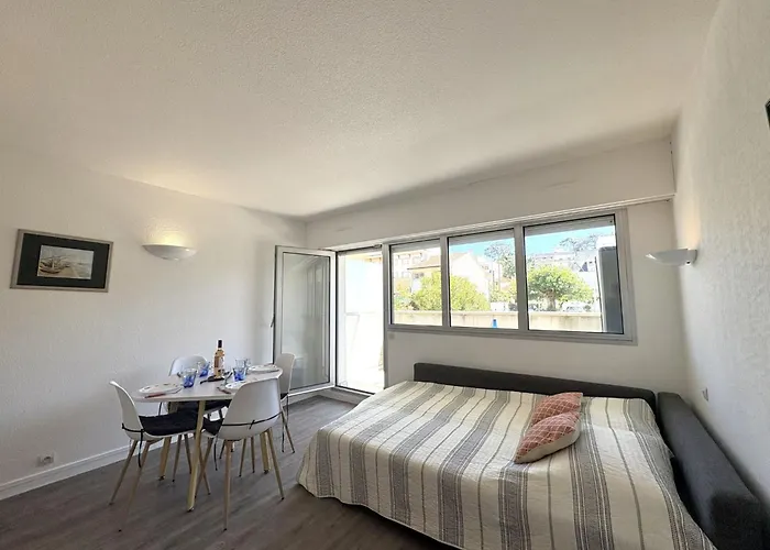 Jetee Des Marins-8 By Interhome Daire