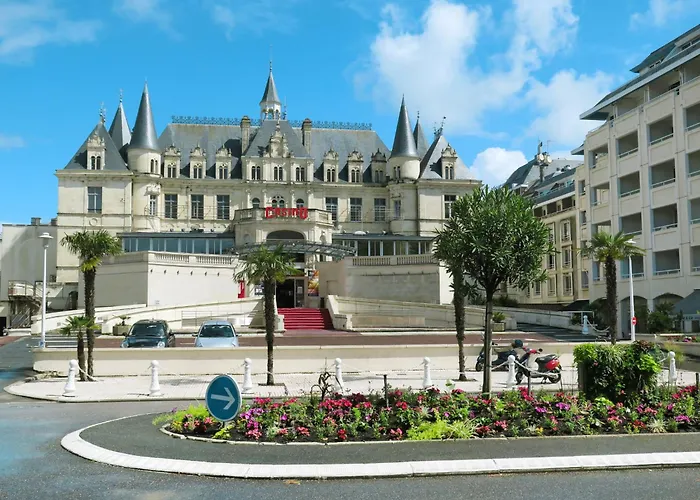 Apartment Jetee Des Marins-8 By Interhome Arcachon