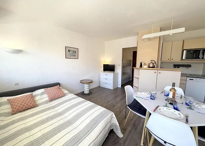 Apartment Jetee Des Marins-8 By Interhome *